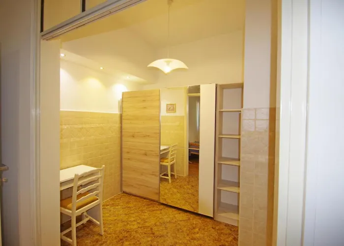 Gortanova Uvala Pola